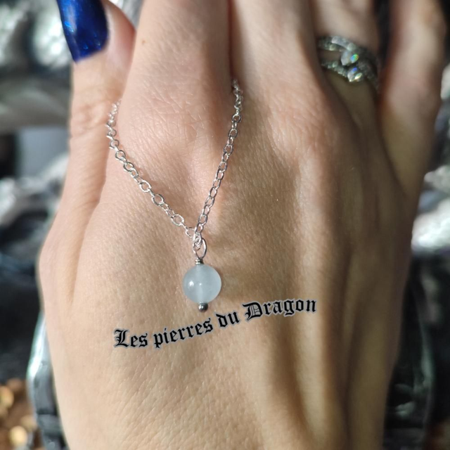 Collier fin aigue-marine