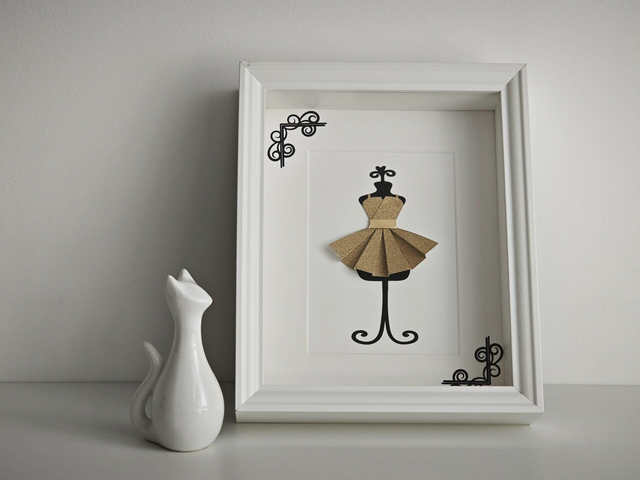 Cadre origami &quot;Petite robe&quot;
