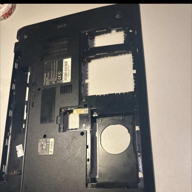 1076-Packard Bell EasyNote LM85 Untergehäuse Basecover Bodenwanne – Modell MS2290 Ersatzteil