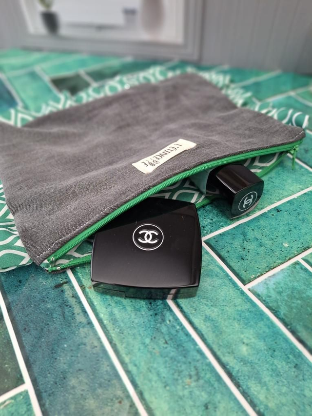 Trousse à froufrous - Jeans x Écailles vertes