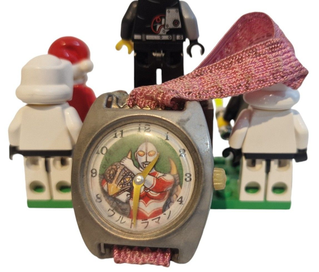 Vintage Ultraman child&#039;s wacth