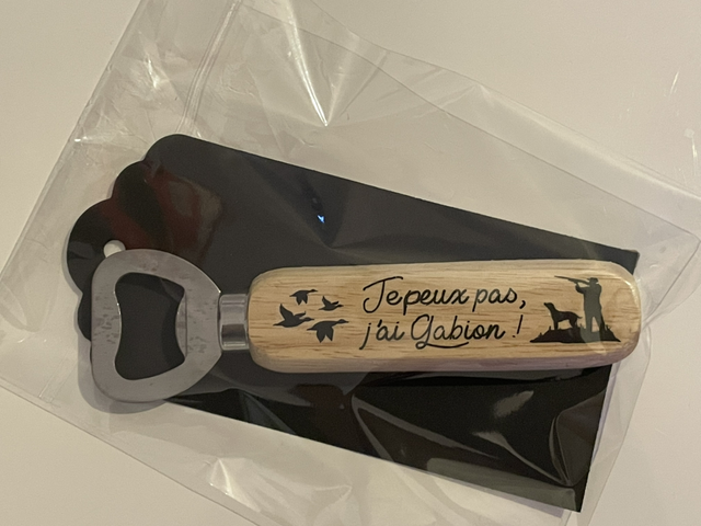 Décapsuleur personnalisable