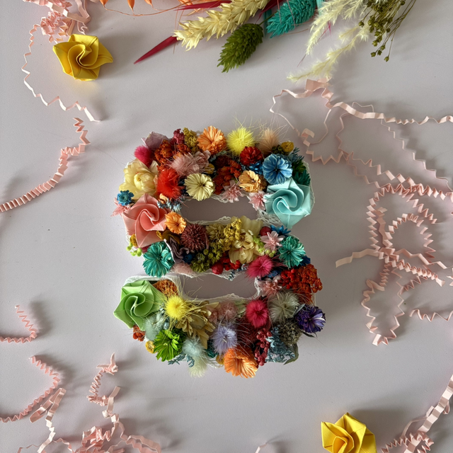 Lettre en carton fleurie Multicolore - Petit Format-