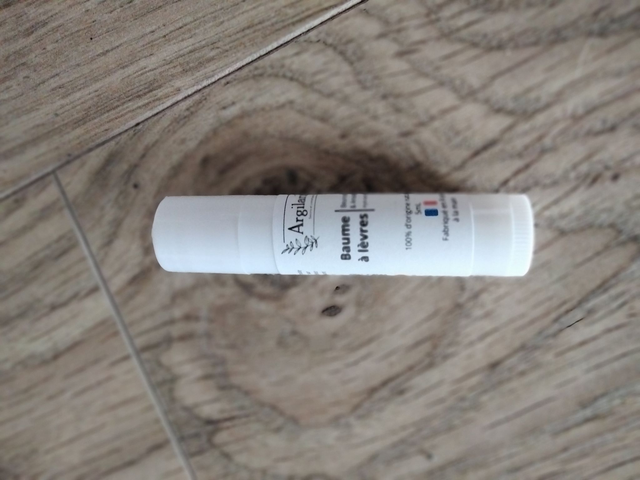 Baume à lèvres stick, karité, amande douce