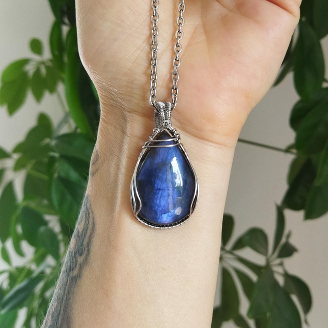 Pendentif Labradorite bleue 
