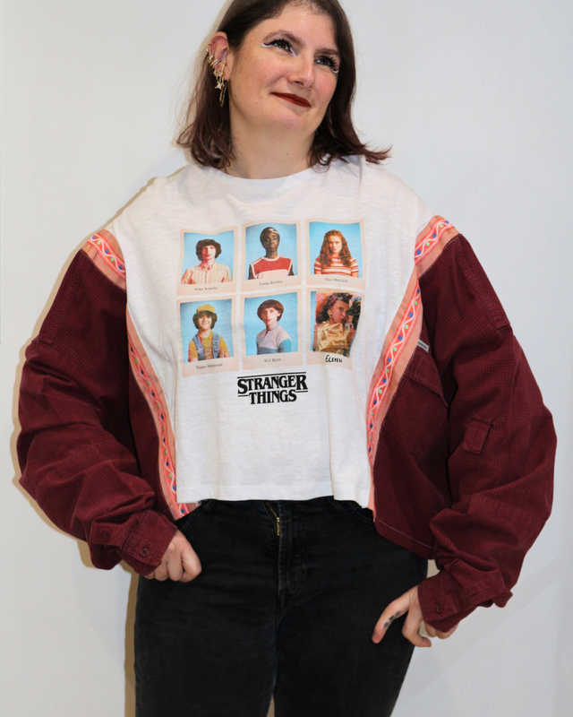 ⚡️ Top Hybride Upcyclé "Hawkins Crew" – Stranger Things - Taille XL