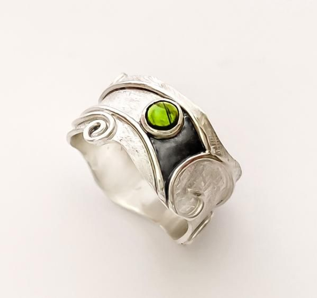 Anillo Princesa en Plata 925  y con Turmalina