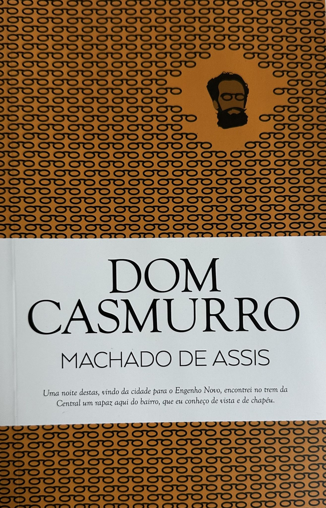 DOM CASMURRO 