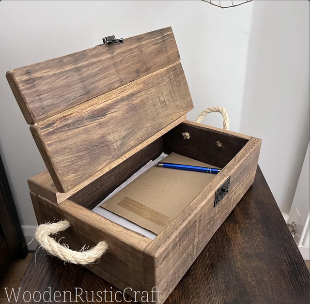 Rustic Red Oak Keepsake Chest | Memory Box