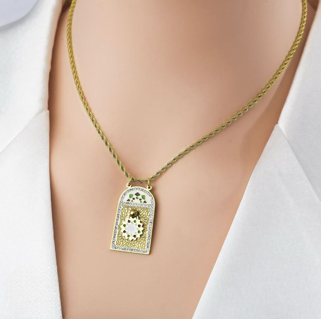 Collier BAB EL MERACKCHI collection été 2025