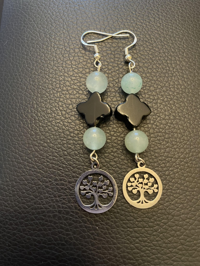 Boucles d'oreilles Agate noire trèfle et Aventurine verte 8 mm