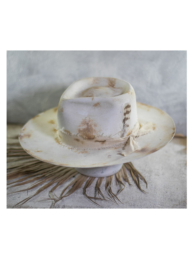 Art Sanctum - CLOUD DANCER