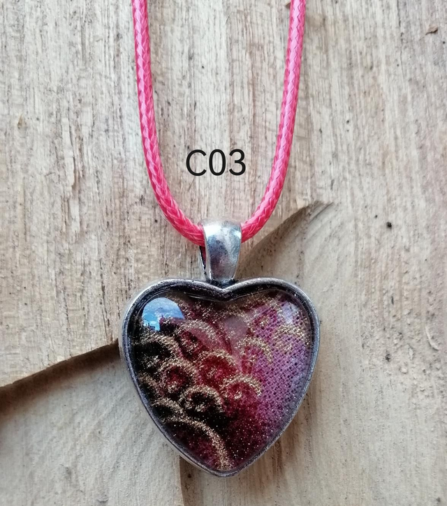 Collier C03 Cœur Écailles 