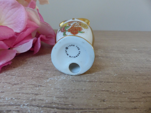 Rare figurine vintage hibou doré en porcelaine blanche décor fleuri, figurine miniature hibou Franklin Mint The Collectors Treasury of Owls