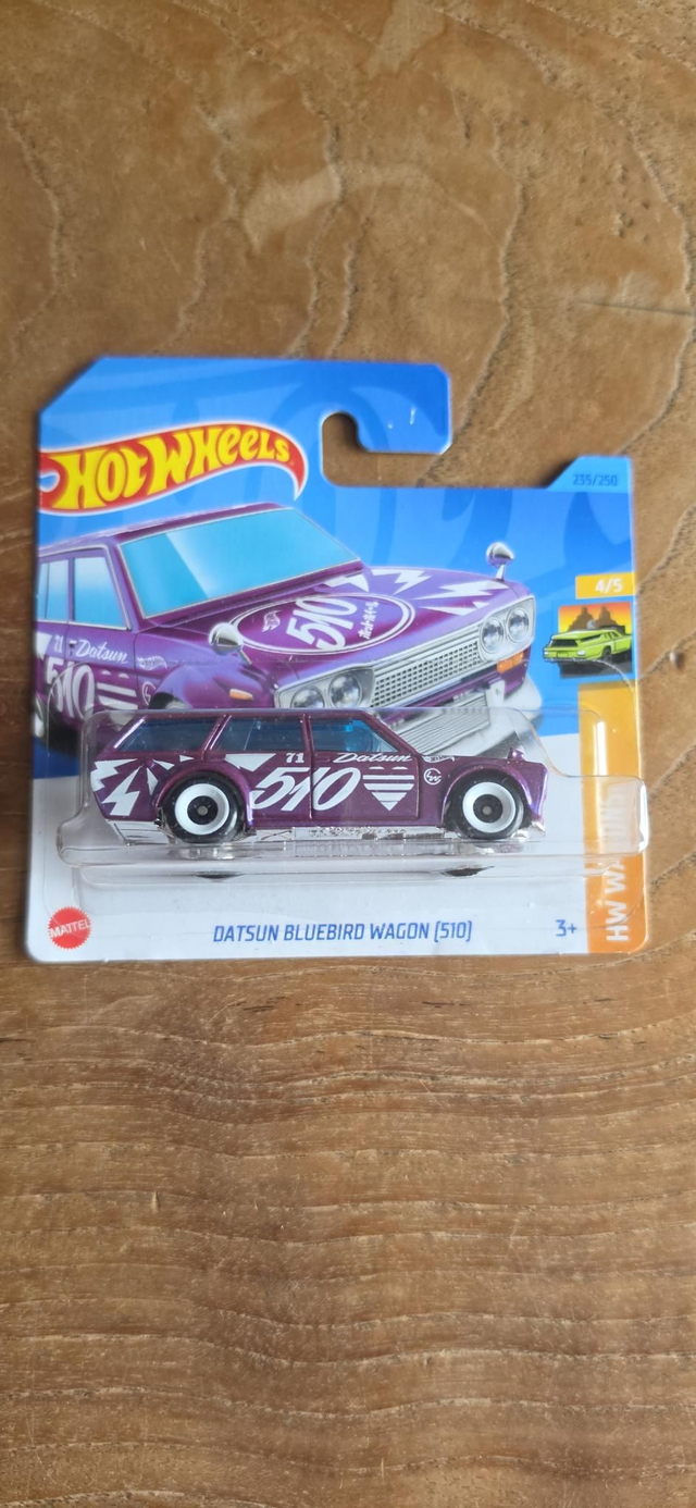 Datsun bluebird wagon [510]