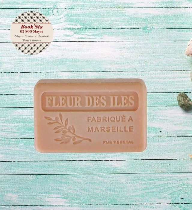 Savon de Provence " Fleur des îles "