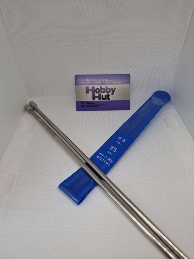 Knitting Needles Size 5.5mm 35cm long