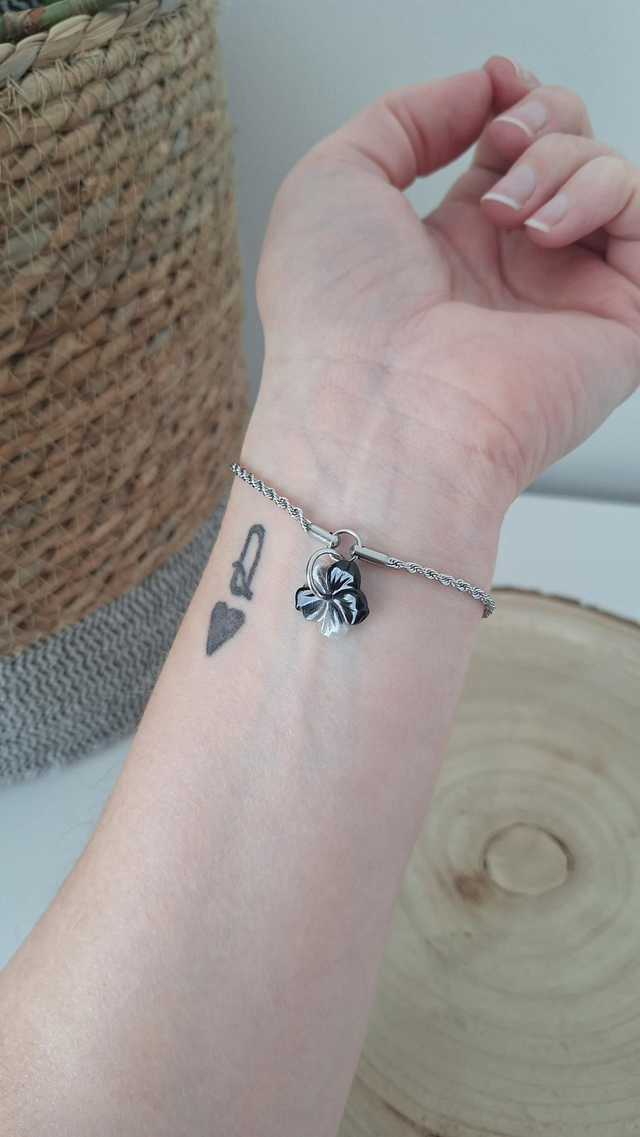 Bracelet fleur hibiscus noire/beige