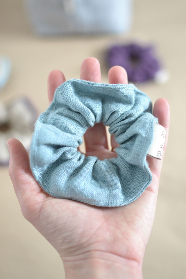 L&#039;Attachant enfant - bleu