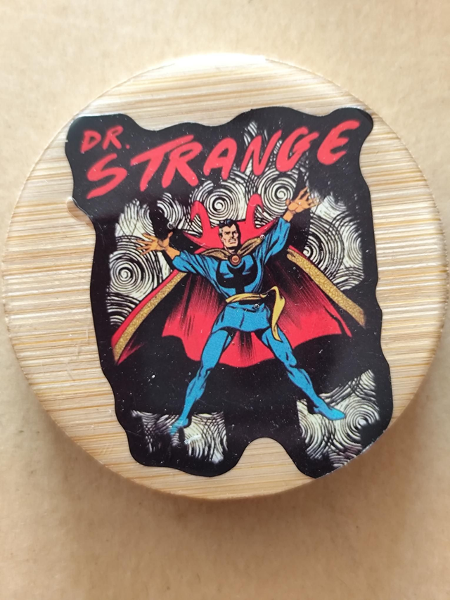 Décapsuleur DR. Strange magnétique pour frigo
