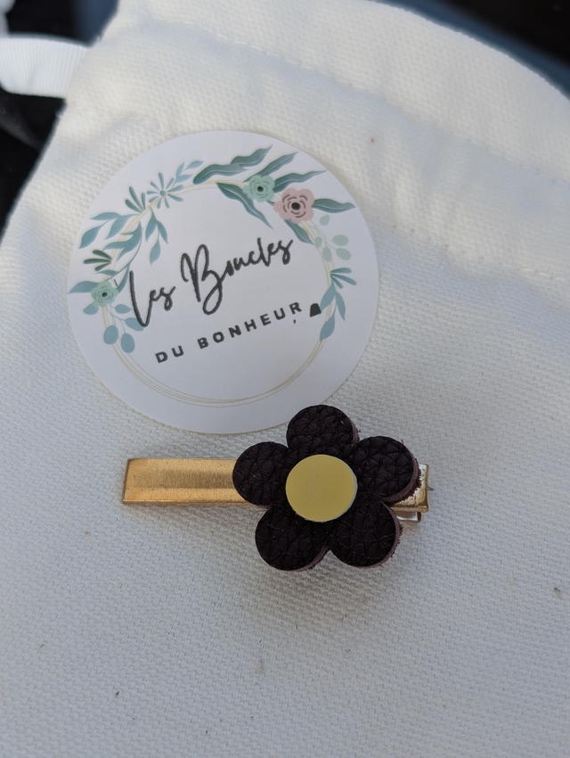 Barrette marguerite 