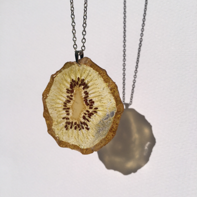 Kiwi Necklace 