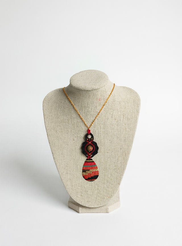 Collier rhodochrosite &amp; pendentif goutte