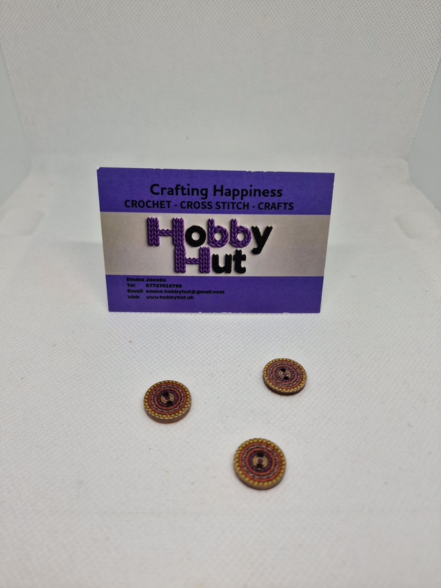 Vintage Style Buttons (18) 1.5cm