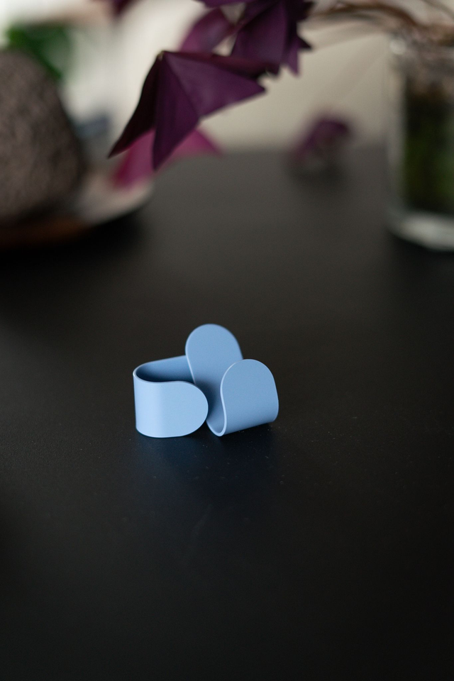 Support pour calendrier patères adhésives murales bleues