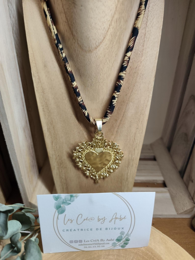 COLLIER TISSU LEOPARD/ COEUR GOLD 0000750