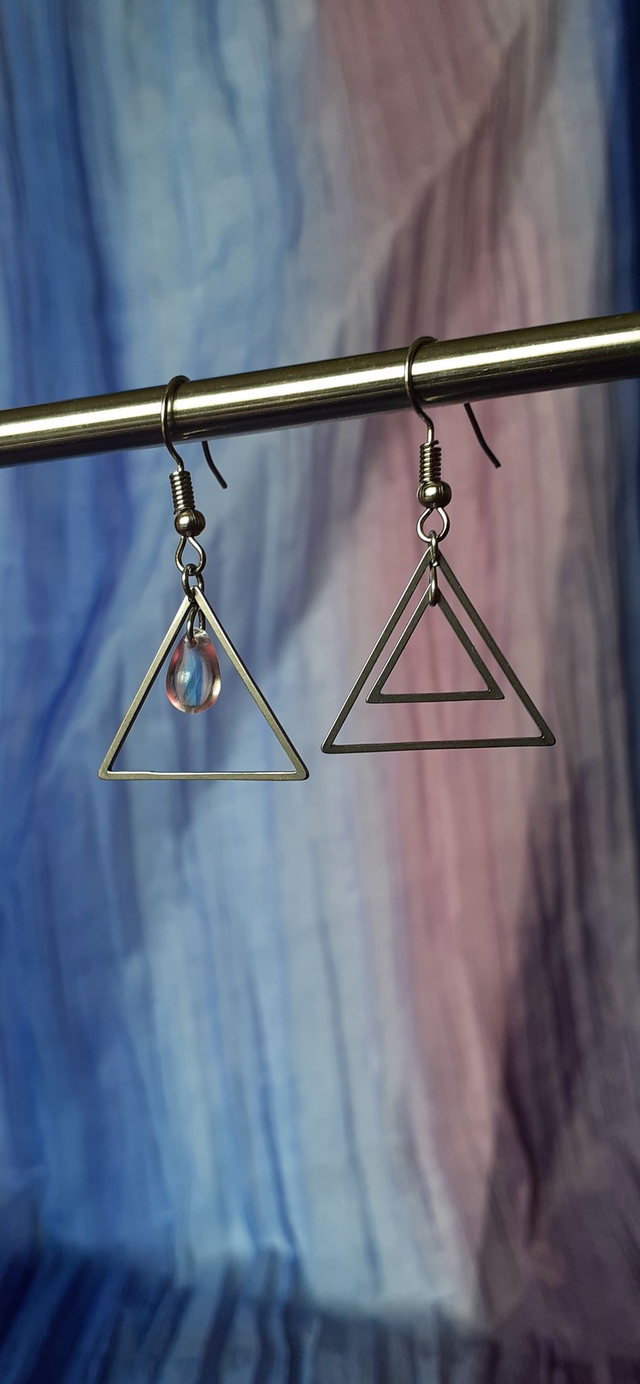 Torkut Boucles d'oreilles asymétriques, forme triangle