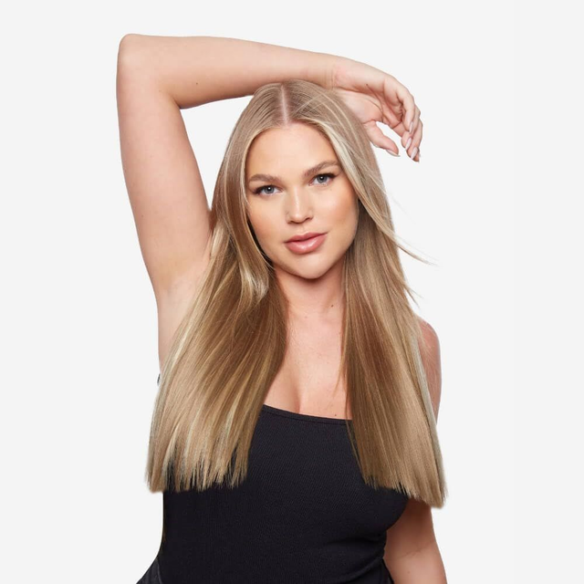 Stranded 20" One Piece Straight Clip-in Hair Extension 