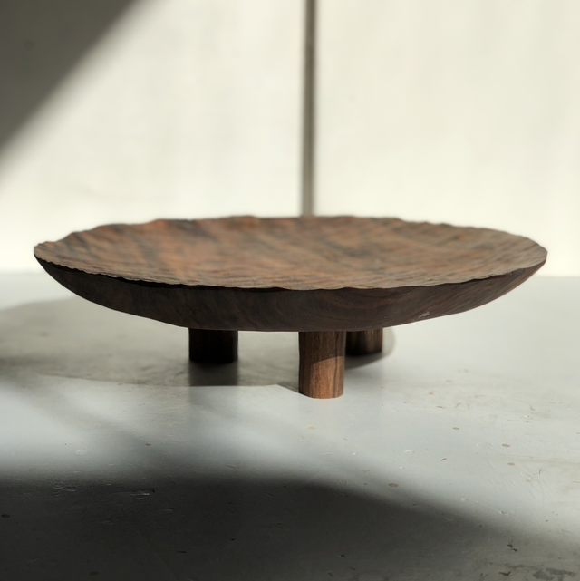 Plateau trépied en noyer