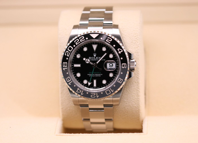 Rolex GMT-Master II - 126710GRNR 