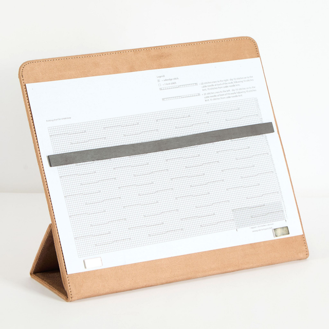 Knitting Chart Keeper - Magnetic Row Marker, Large