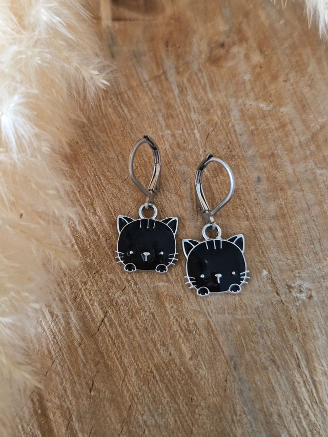 Boucles d'oreilles "Chatons" - Modèle argenté et noir