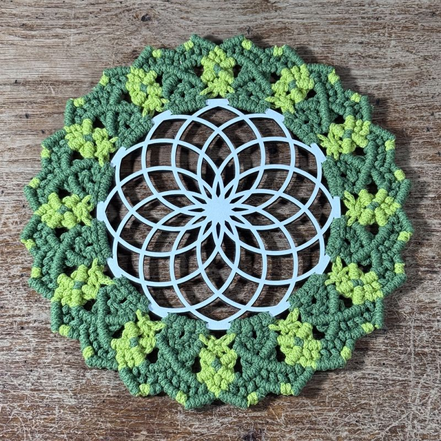 Mandala Tore bicolore - Coeur vert