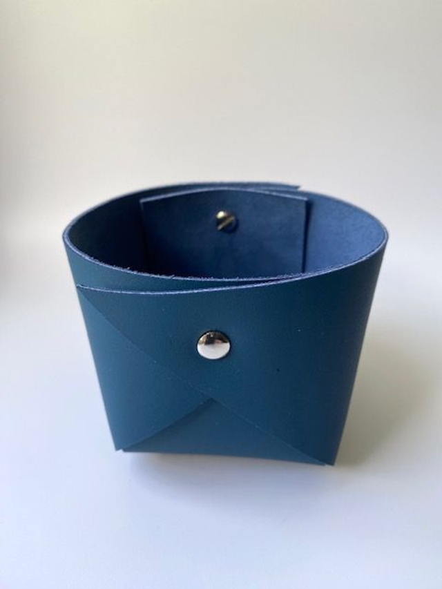Panier de rangement en cuir bleu petit modèle