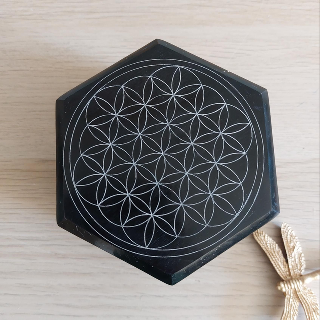 Boîte Pierre FLEUR DE VIE