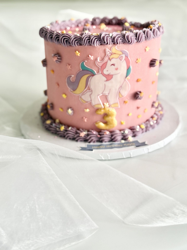 Pink Unicorn Birthday cake