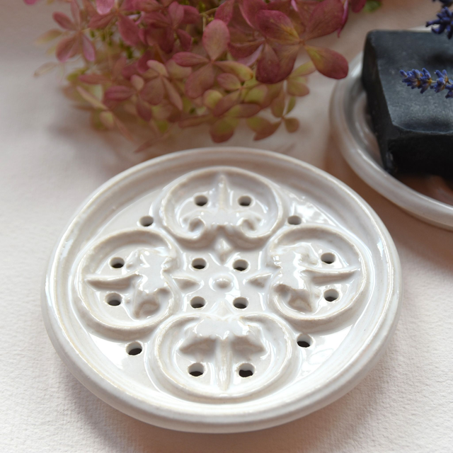 Keramická mýdlenka