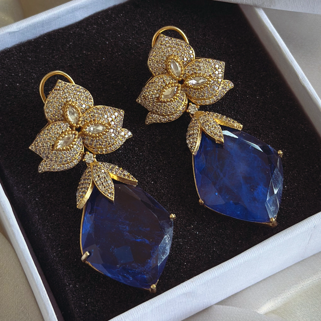Blue petal earrings 