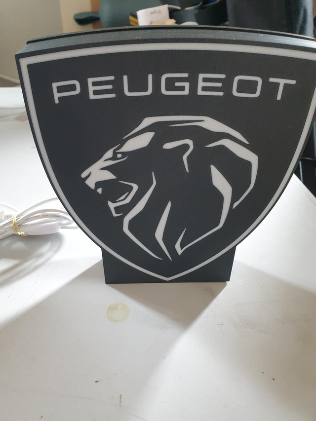 Lampe peugeot petite