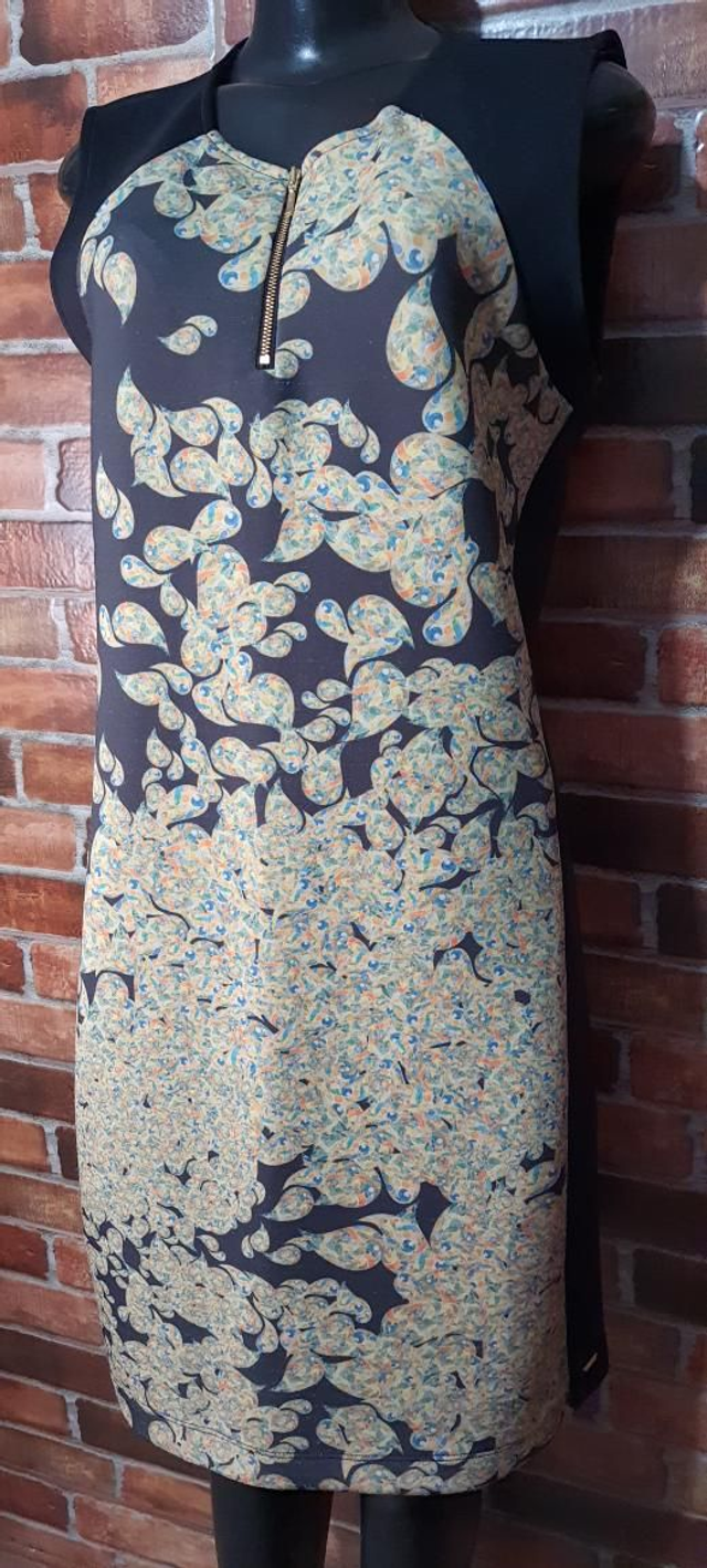 Vestido Preto Com Estampa. T/M