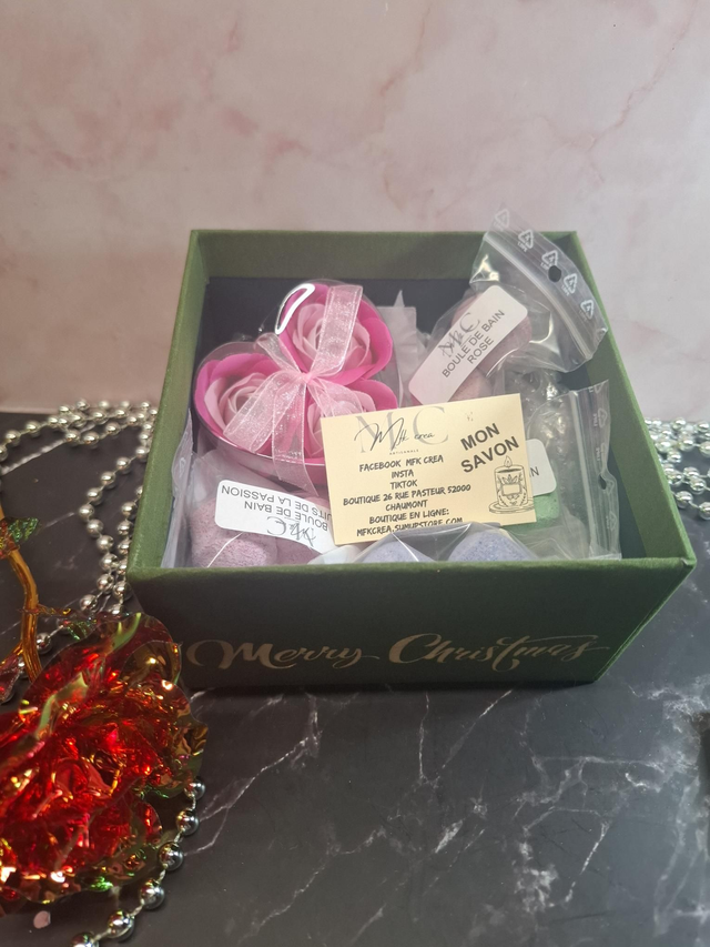 Coffret boules de bain et fleurs