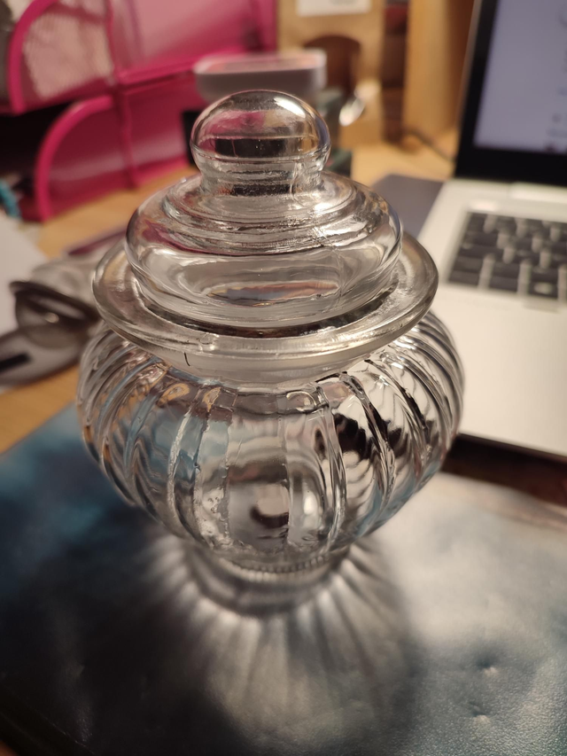 Bonbonnière en verre