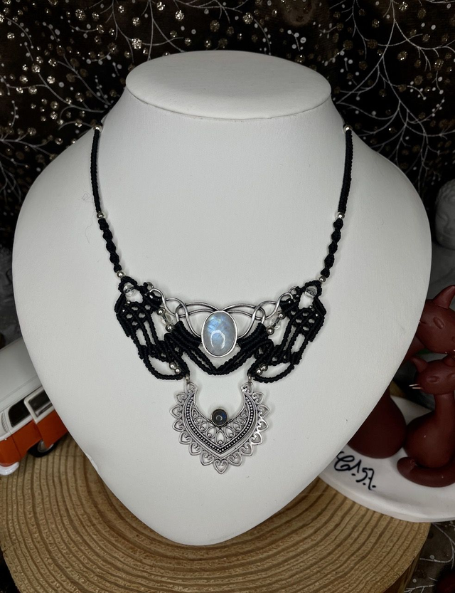 Collier Péristérite et laiton