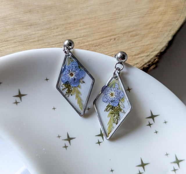 Pendientes rombo con No me olvides