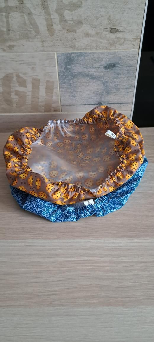 Couvre plat, charlotte alimentaire