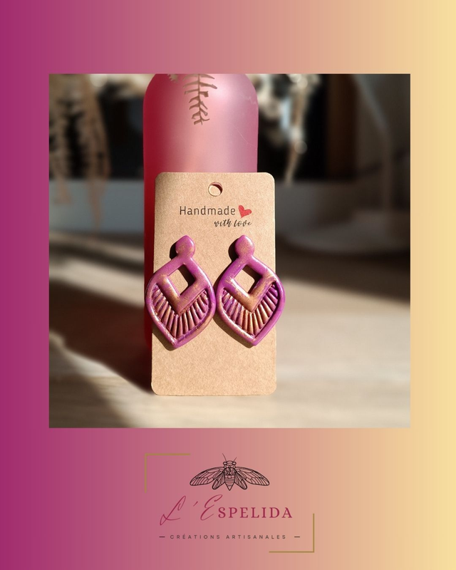 Flabellums violets et dorés